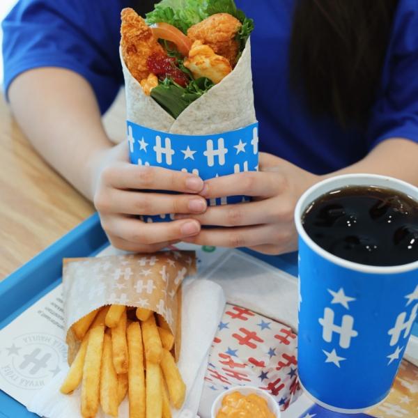 Kana-halloumitortilla 